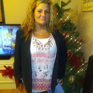 Meet your Posher, Lisa